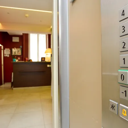 Du Quai De Seine Parigi