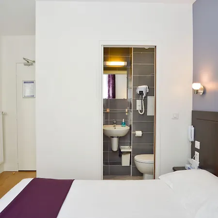 Du Quai De Seine Hotel 2*