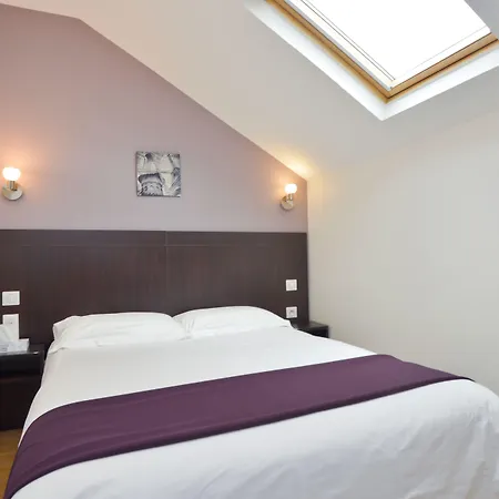 Du Quai De Seine Hotel 2*