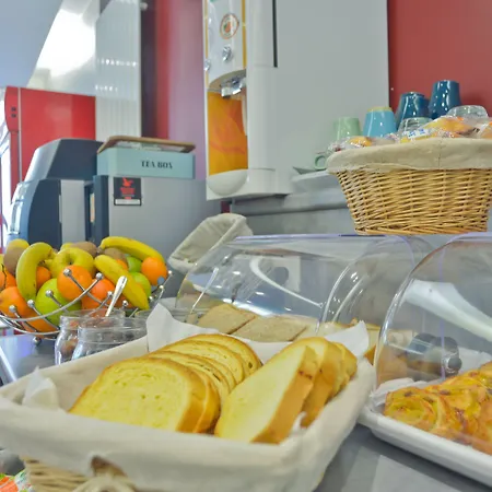 Hotel Du Quai De Seine Parigi
