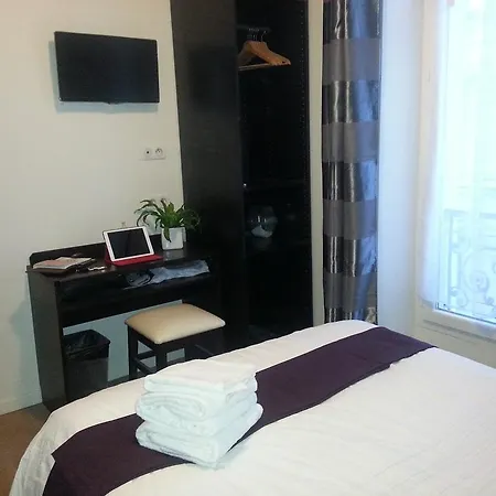 Hotel Du Quai De Seine 2*