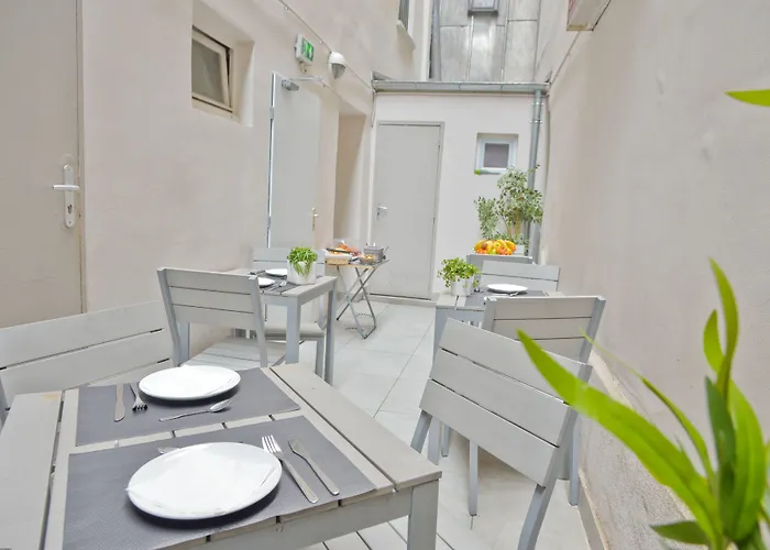 Hotel Du Quai De Seine